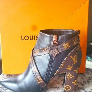 LV Boots